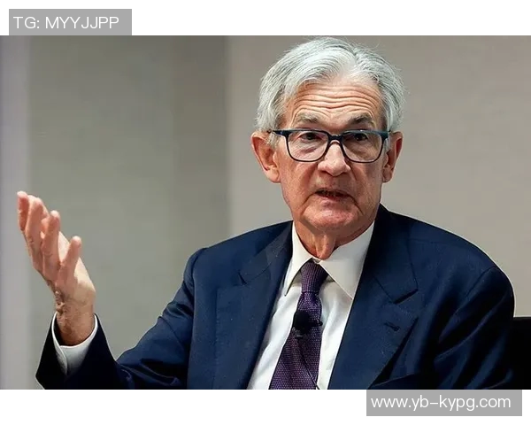 鲍威尔上半场表现稳定6投3中三分球命中率高达66贡献11分2篮板3助攻